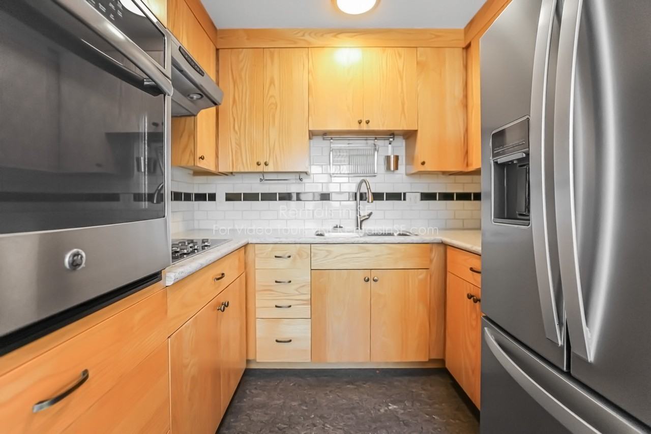 4301 Balboa St #301 - Photo 4 of 15