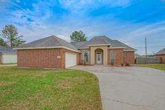 12600 Woodland Hill Dr - Photo 1 of 1