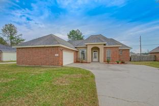 12600 12600 Woodland Hill Dr. - Photo 1 of 1