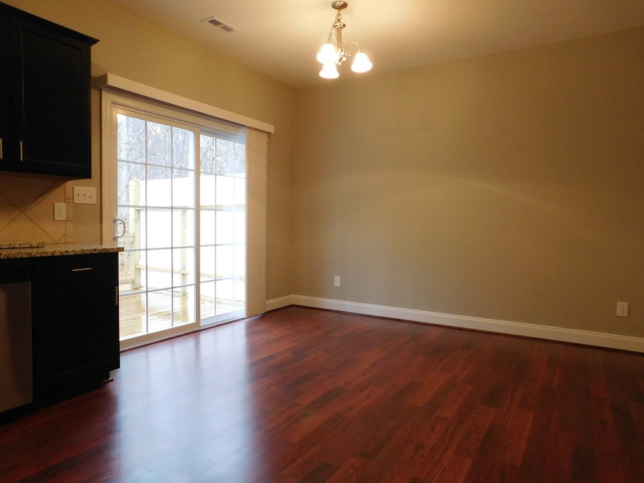 2009 Lakeside Dr #410 - Photo 6 of 14