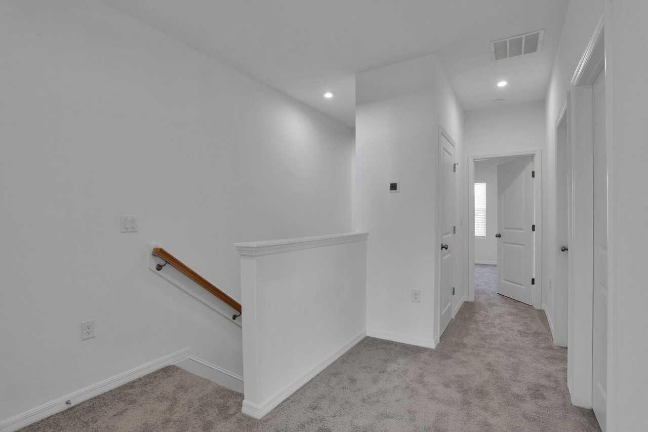 13094 Bachara Way - Photo 4 of 12