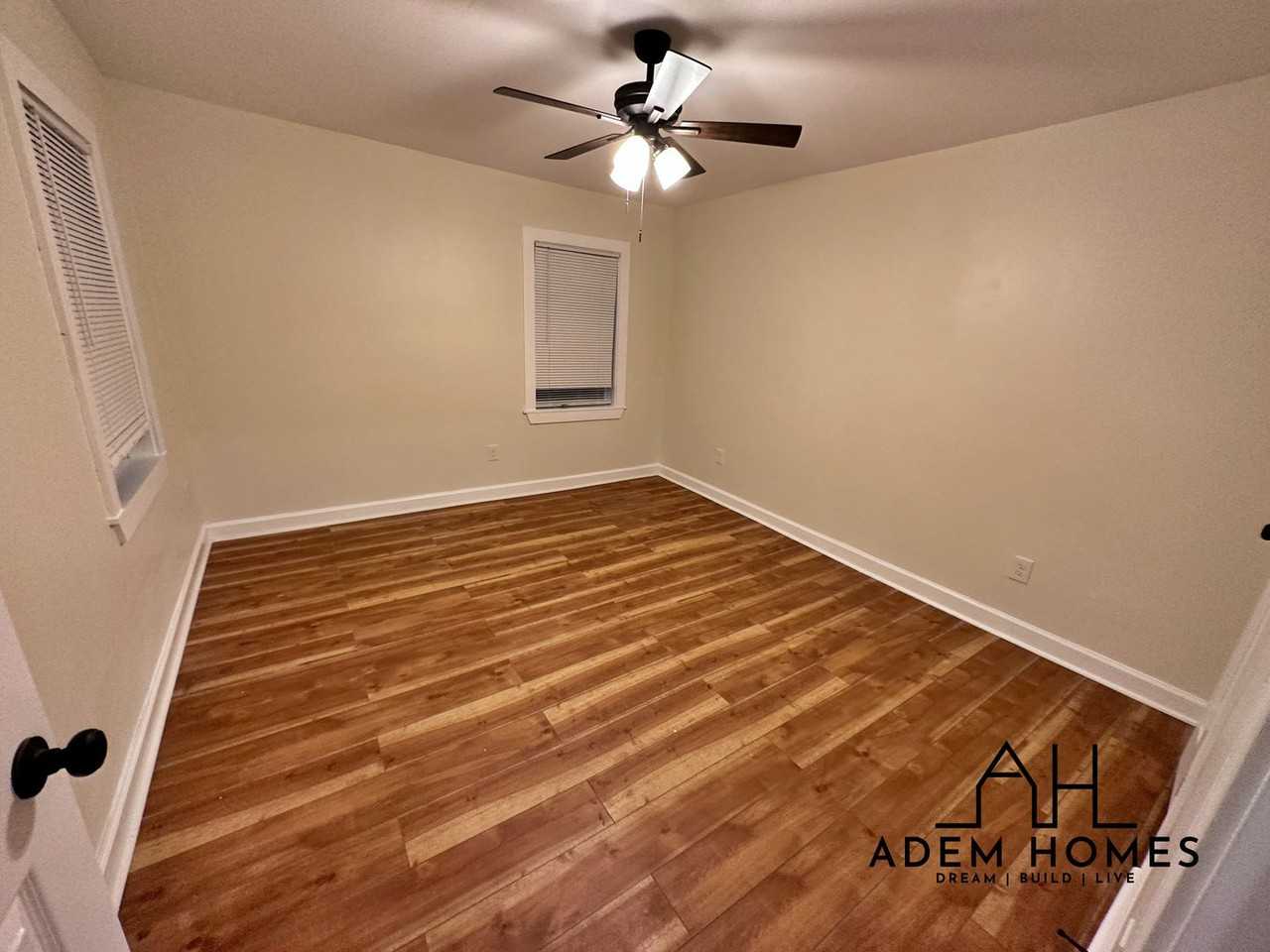 111 Eastview Dr - Photo 6 of 12