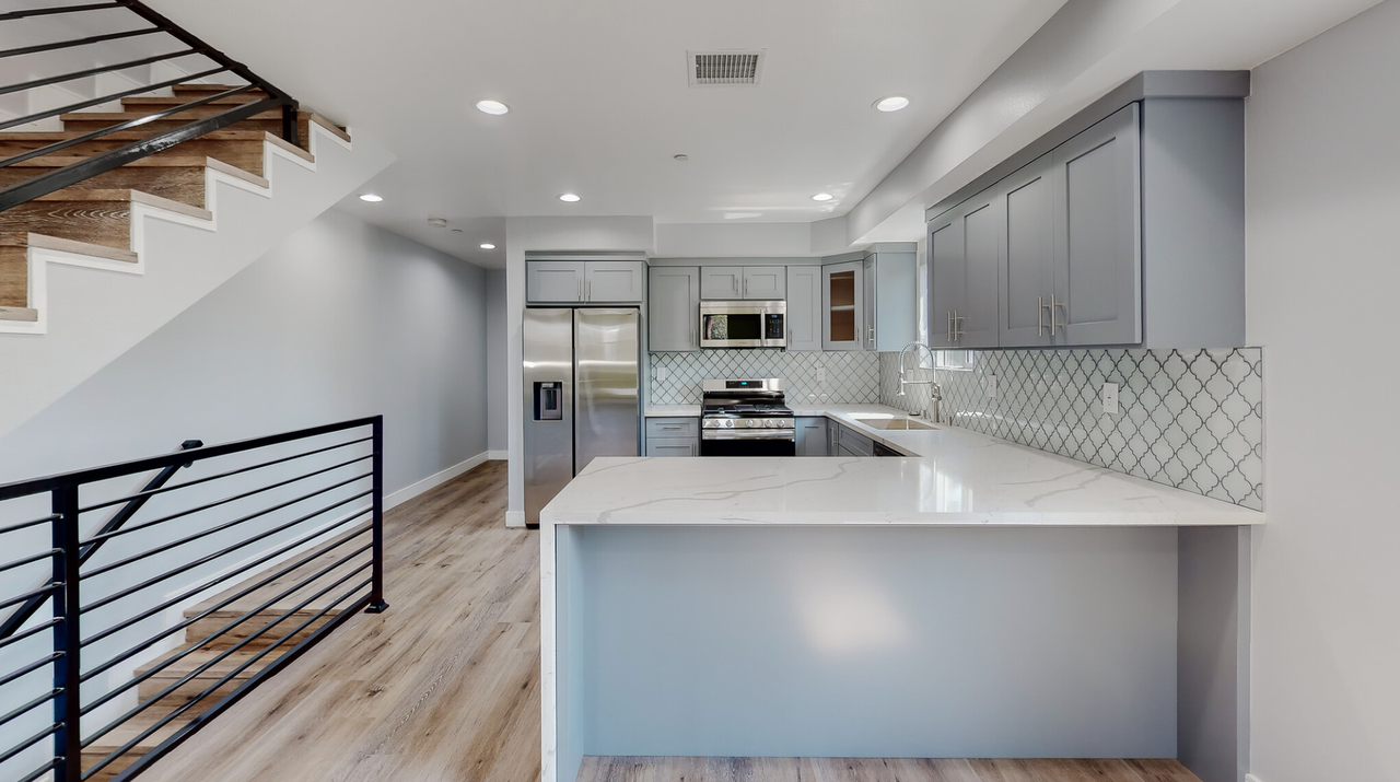 5654 Elmer Ave #5654 - Photo 5 of 26