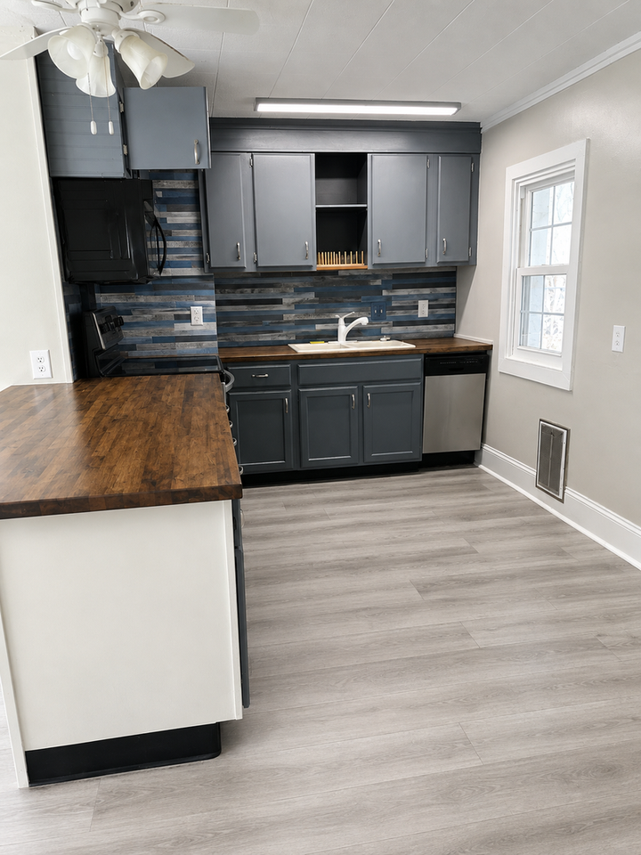 55 Chamberlain St - Photo 2 of 4