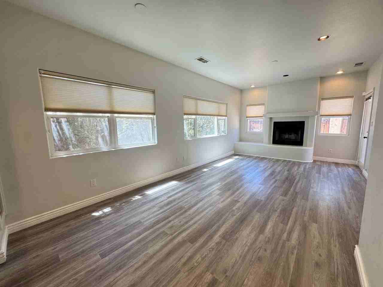1005 15th St Nw - Photo 4 of 18