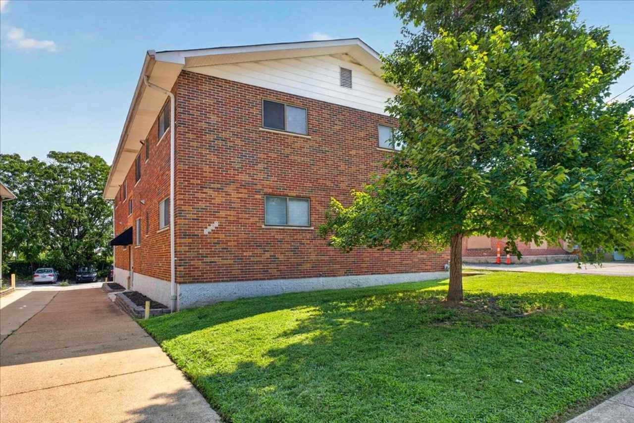 2630 Hope Ave - Photo 2 of 15
