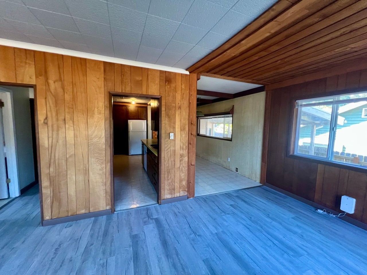 515 N 12th St - Photo 3 of 15