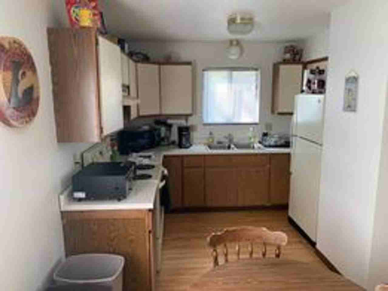 1125 Vine Street - Photo 6 of 8