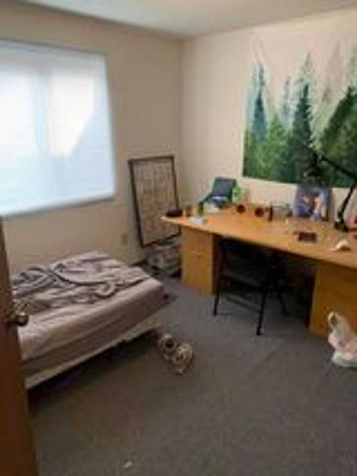 1125 Vine Street - Photo 7 of 8