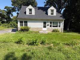 featured image of 12129 Aragon Ave