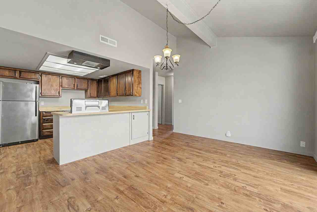1142 Nadene Dr - Photo 6 of 15