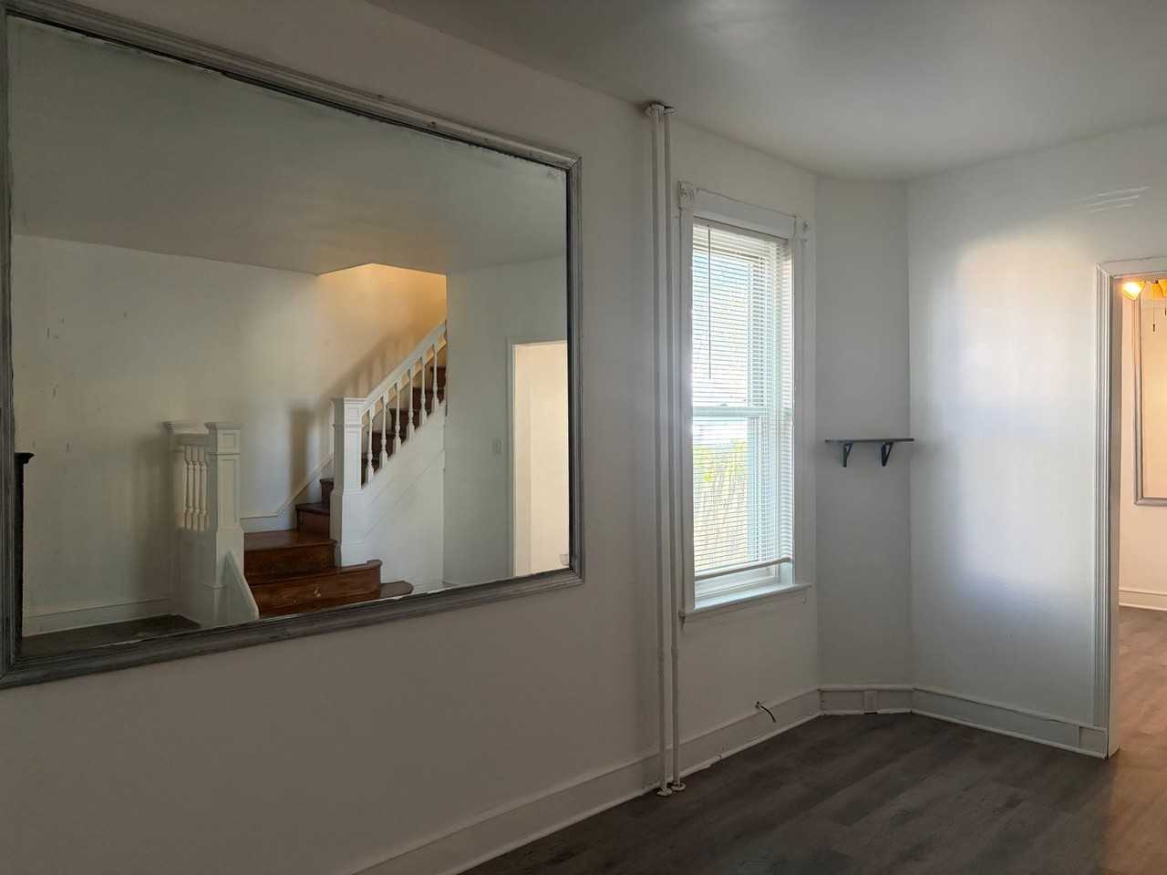 315 S 6th St - Photo 7 of 32