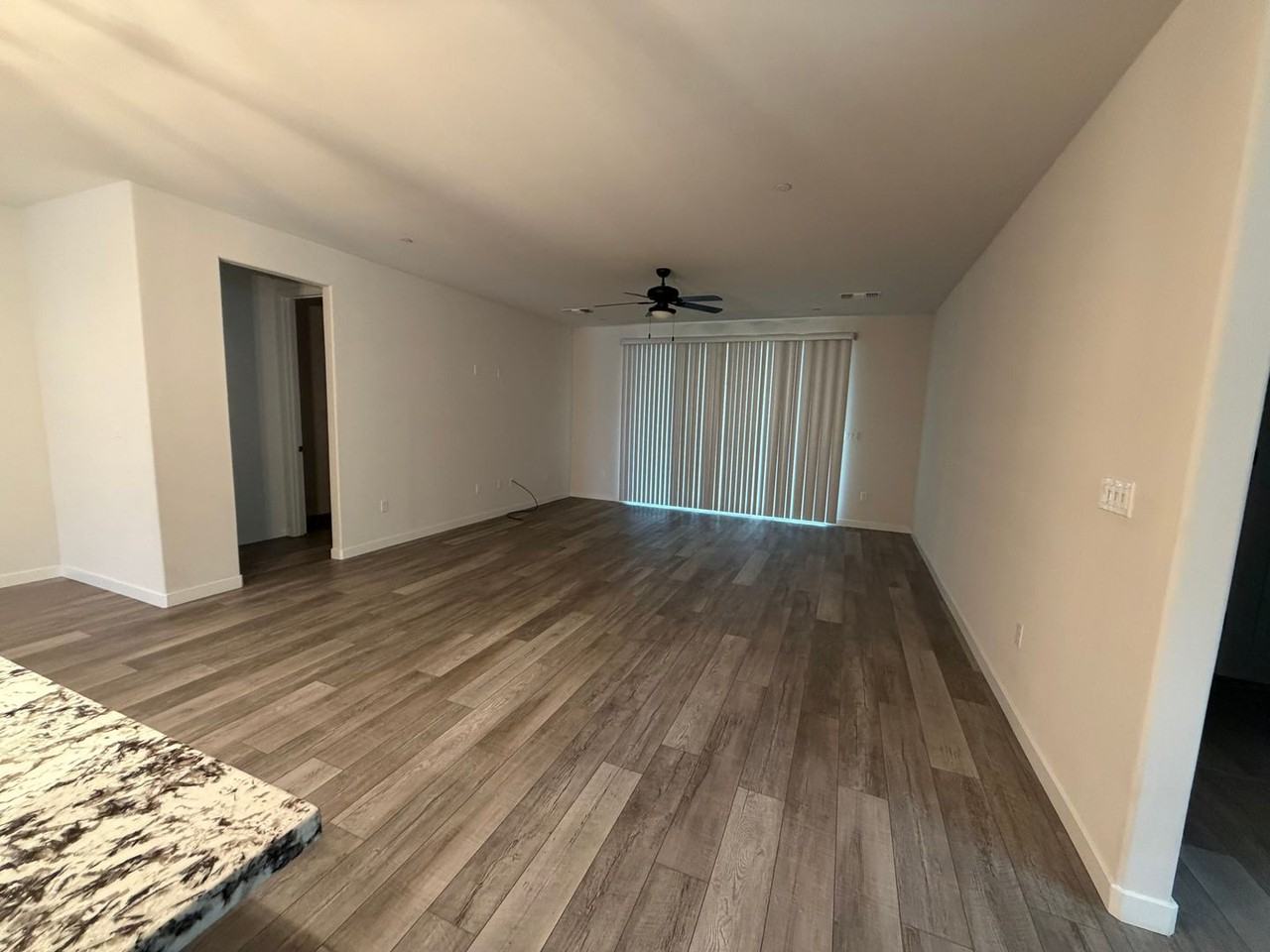 9824 Fort Sanders Ave - Photo 5 of 16