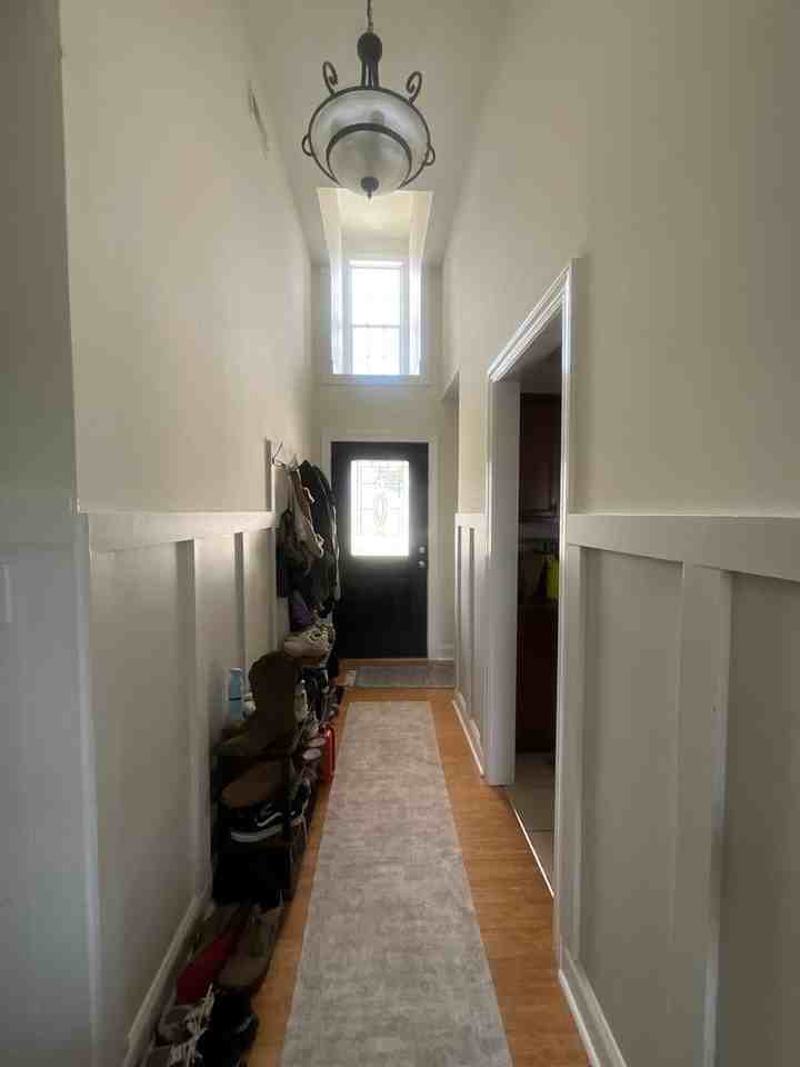 223 Victory Dr - Photo 4 of 33