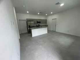 206 Hagan Ave S - Photo 1 of 1