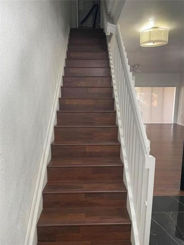 540 Saint Michelle Way - Photo 3 of 13
