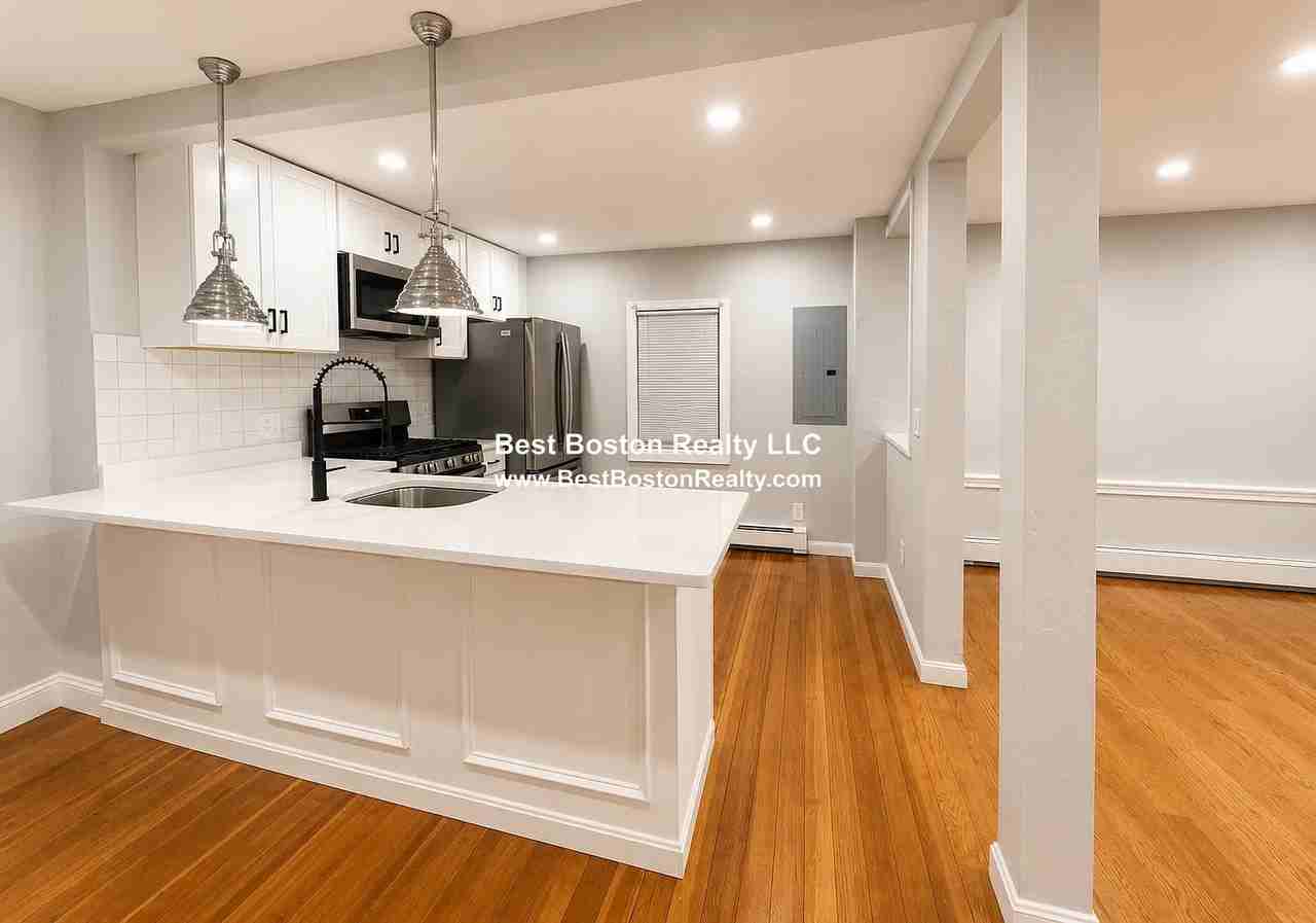 25 Alice St #1F - Photo 4 of 14