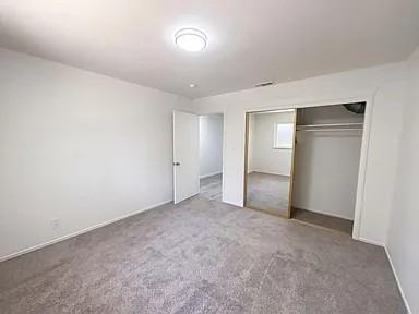 3008 Lerwick Road - Photo 4 of 9