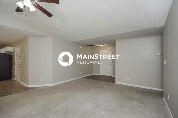 101 Honey Ln - Photo 4 of 16