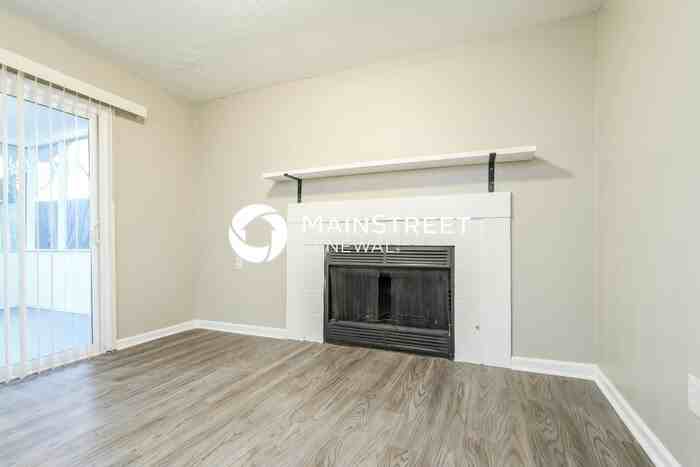 723 Arbor Hill Dr - Photo 4 of 17