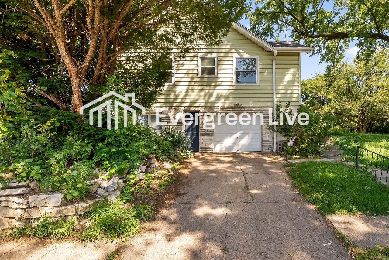6102 Fontenelle Blvd - Photo 4 of 30