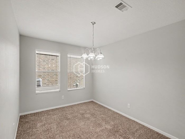 16956 Valiant Oak St - Photo 7 of 30