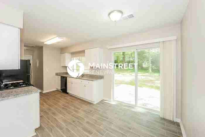 9006 Homewood Dr - Photo 6 of 16