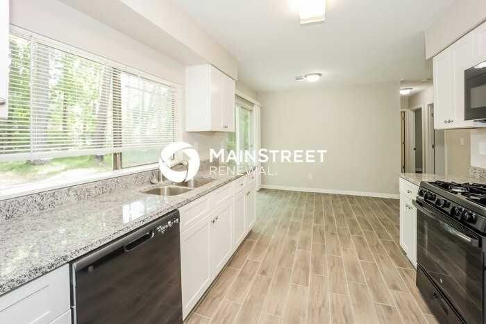 9006 Homewood Dr - Photo 7 of 16