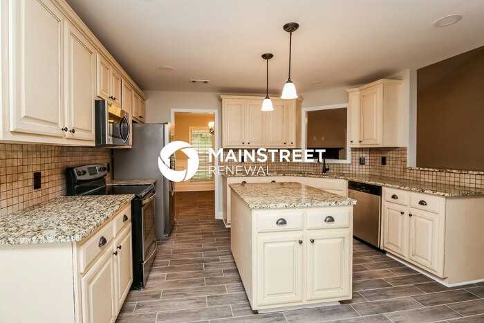 219 Jacob Dr - Photo 6 of 16