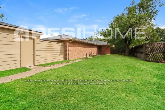 14003 Apple Dr - Photo 2 of 20
