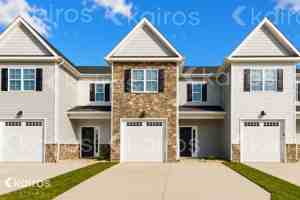 featured image of 3705 Oak Leaf Way #E