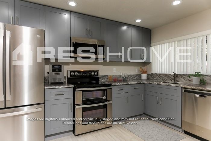 1571 Nw 6th Ave - Photo 3 of 21