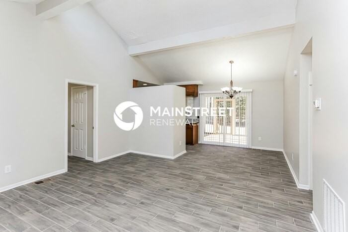 3056 Gwinnstone Cir #3056 - Photo 5 of 15