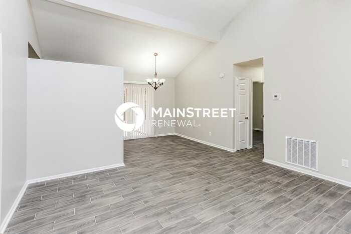 3056 Gwinnstone Cir #3056 - Photo 6 of 15