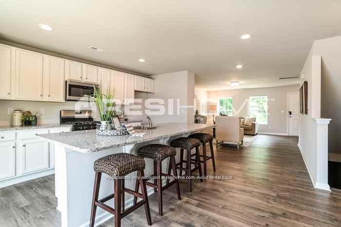 8396 Waxhaw Hwy - Photo 3 of 21