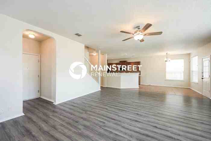 12151 Karnes Way - Photo 4 of 18