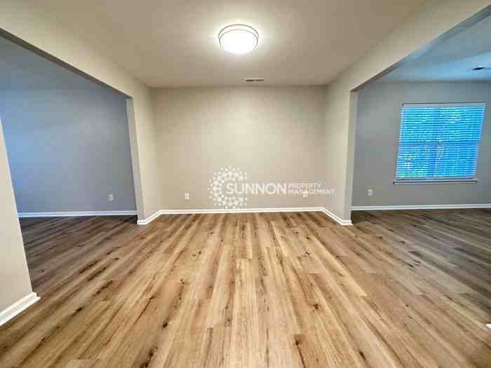 4801 Hamilton Cir - Photo 6 of 25