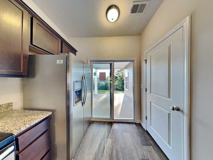 224 St Andrews Place Dr - Photo 7 of 21