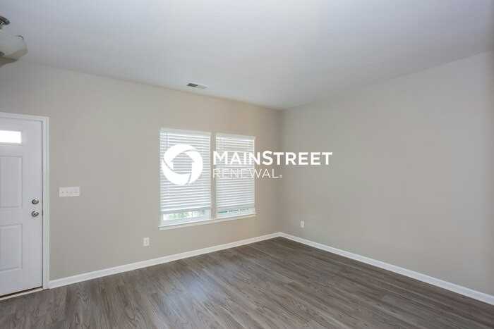 3320 Ashley View Dr - Photo 6 of 17