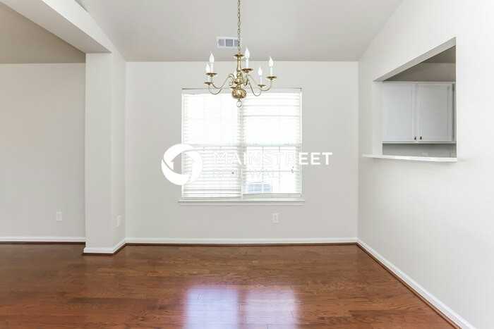 165 Lakeview Trl - Photo 5 of 16
