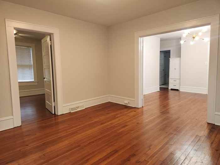 1501 S Rensselaer Pl #10 - Photo 3 of 14