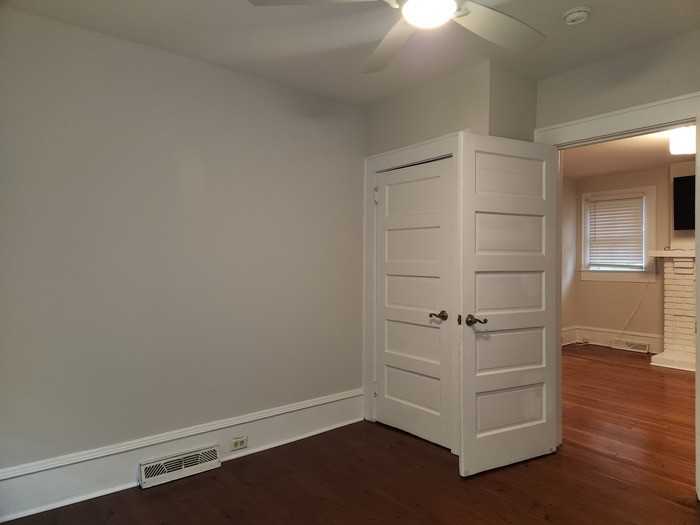 1501 S Rensselaer Pl #10 - Photo 5 of 14