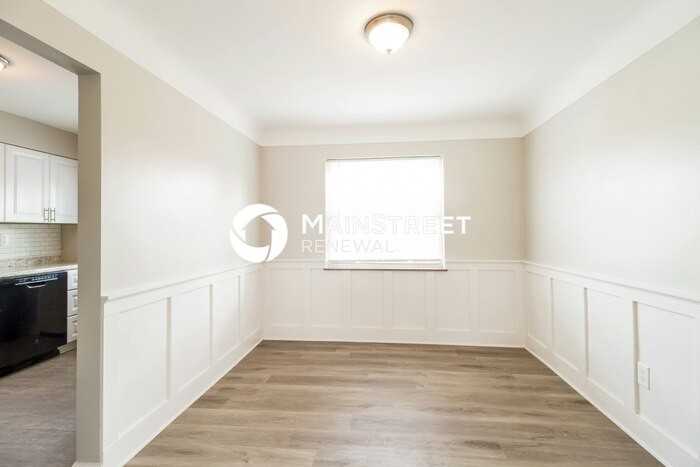 2160 Sylved Ln - Photo 6 of 18