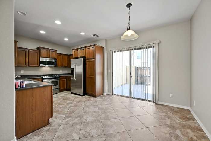 29459 N 22nd Ave - Photo 6 of 41
