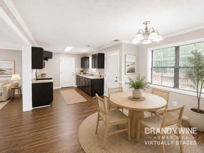 5556 Pennybrook Trl - Photo 5 of 27