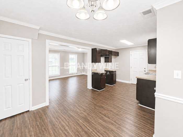 5556 Pennybrook Trl - Photo 7 of 27