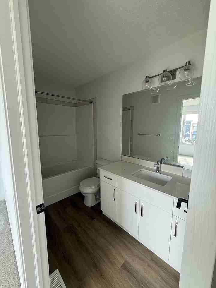 1230 -1230 Aster Blvd Nw - Photo 5 of 18