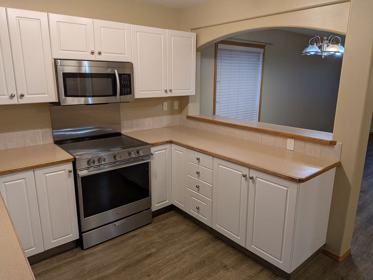 259 Kendrew Dr - Photo 4 of 22