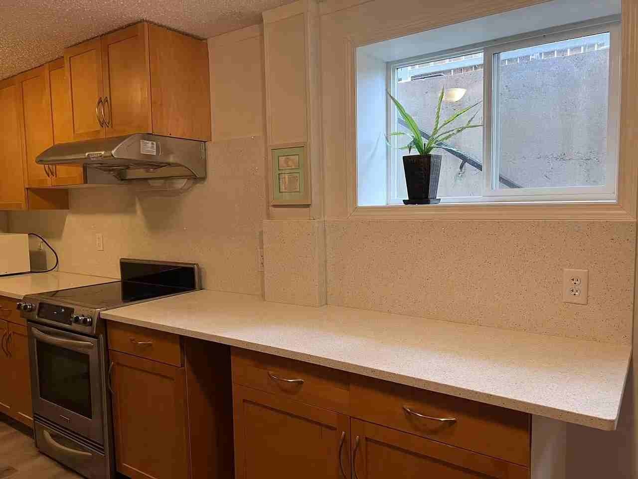 79 Millside Dr Sw - Photo 3 of 11