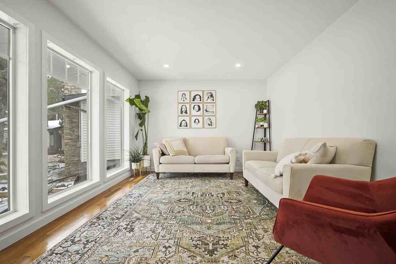 4223 120 St Nw - Photo 6 of 34